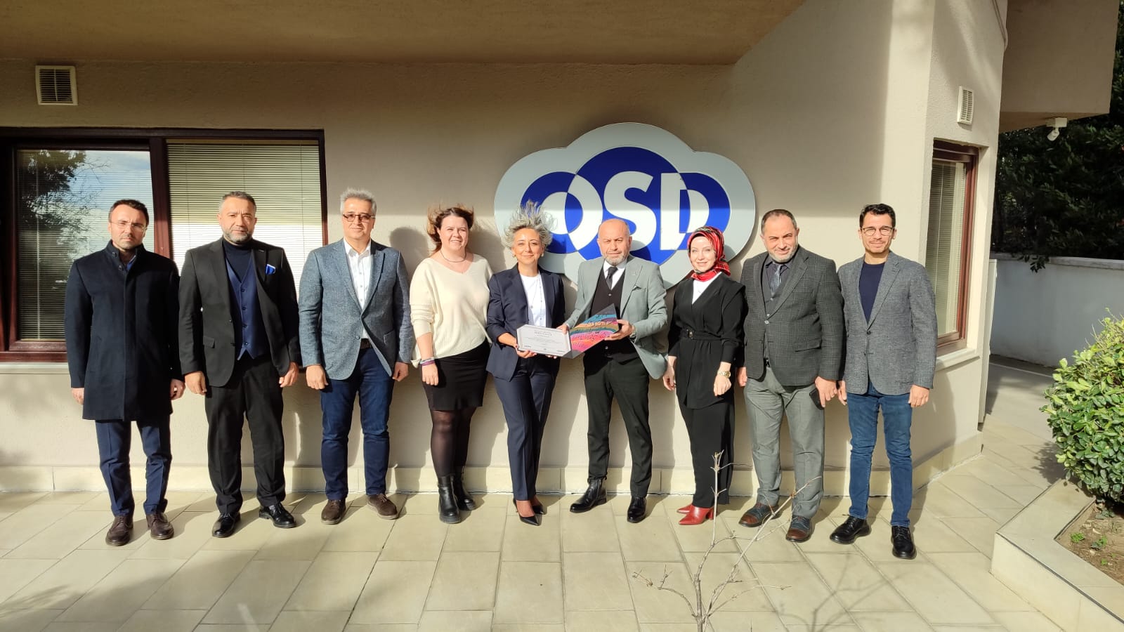 OTOMOTİV VE ULAŞIM ARAÇLARI SEKTÖR KURULUNDAN OTOMOTİV SANAYİİ DERNEĞİNE ZİYARET