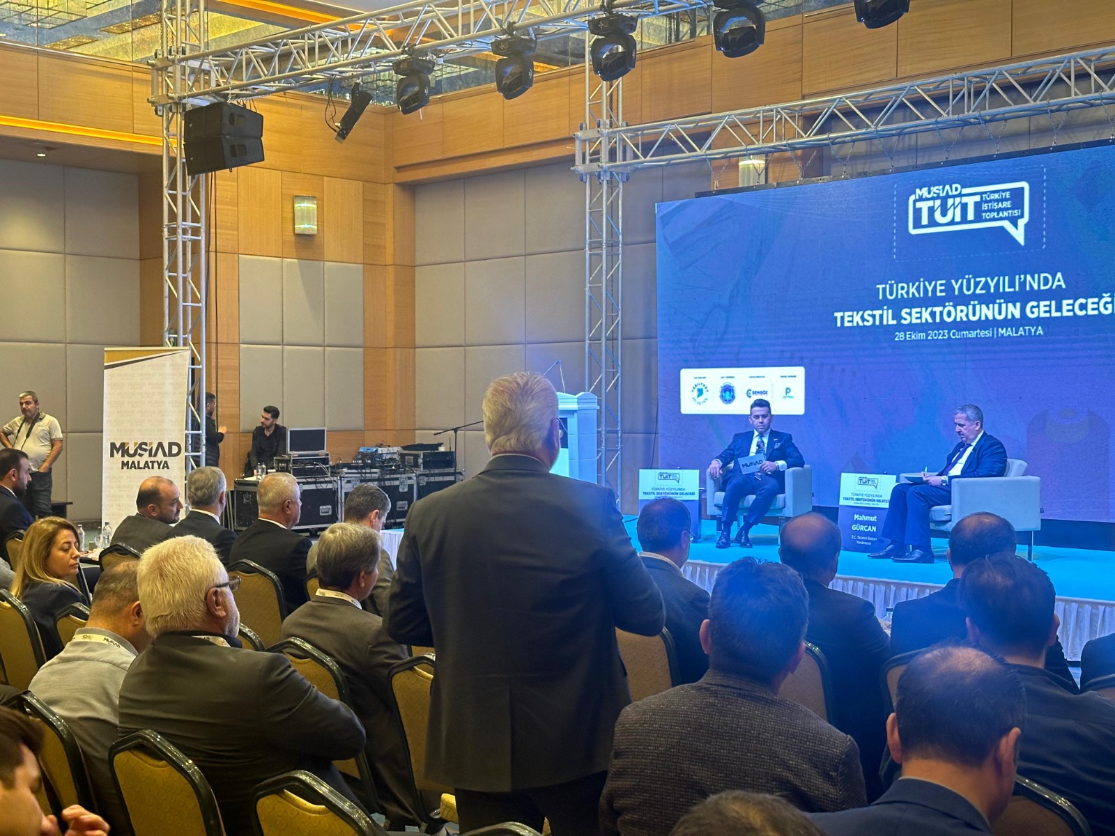 MÜSİAD TEKSTİL, DERİ VE HAZIR GİYİM SEKTÖR KURULU TARAFINDAN MALATYA İSTİŞARE TOPLANTISI MALATYADA GERÇEKLEŞTİ